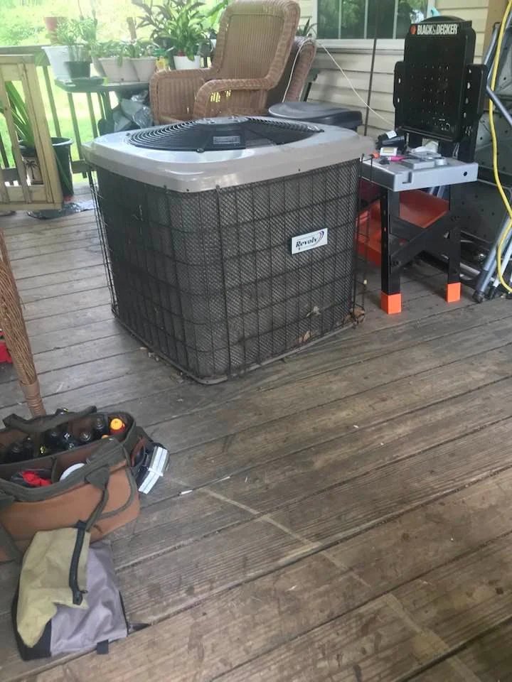 ceiling fan direction for summer